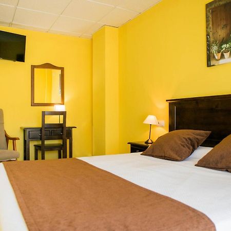 Hotel Casa Palacio モンタネホス エクステリア 写真