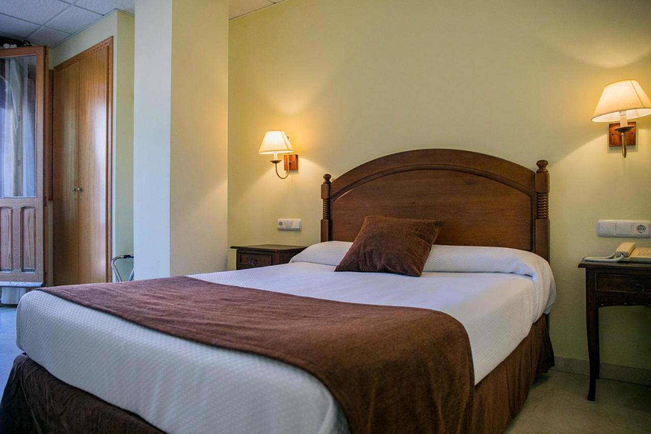 Hotel Casa Palacio モンタネホス エクステリア 写真